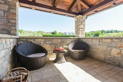 Villa en Labincă con piscina