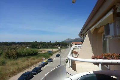 Wohnung am Strand mit Pool in Spanien