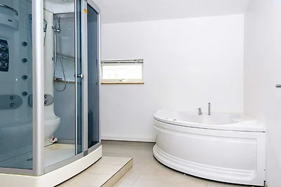 14 Personen Ferienhaus in Grenaa-By Traum