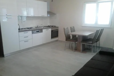 Juliet Orebić Holiday Apartments - Classic Ap...
