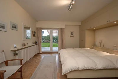 Wohnung in einer Villa mit Terrasse