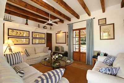 Geräumiges Ferienhaus mit privatem Pool