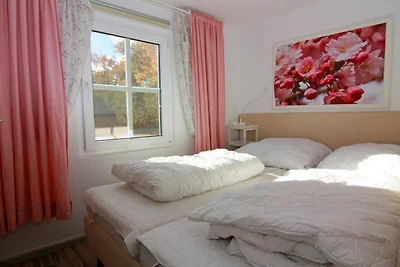 Ferienhaus mit Kamin am Achterwasser in Lütow