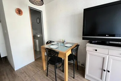 Apartment in Grau du Roi in Strandnähe