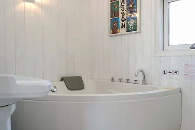 8 Personen Ferienhaus in Saltum-By Traum
