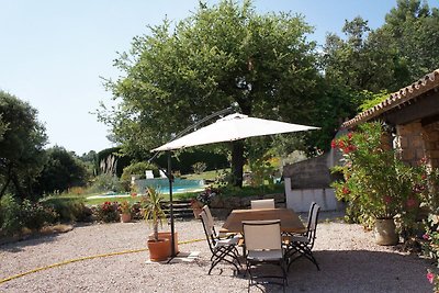 Charming Holiday Home in Tourtour, Provence w...