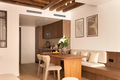 Schicke, zentral gelegene Wohnung mit Klimaan...