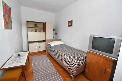 Holiday Home Katarina with Swimming Pool