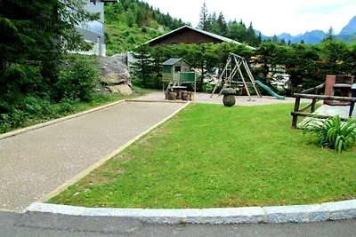 Alpenhut in een chatel met barbecue