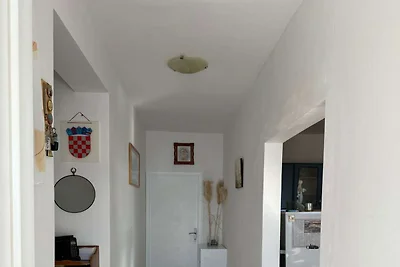 Apartmani Cihorich - Two Bedroom Apartment wi...