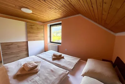 Two Bedroom Apartment with Balcony and Mounta...