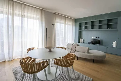 Appartamento con vista skyline nel cuore di...