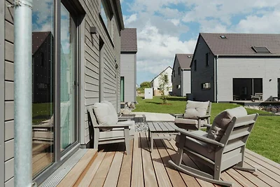 Skandinavisch eingerichtetes Doppelhaus in...