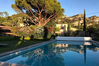 Villa in der Nähe von Avignon mit separaten...