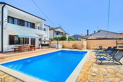 Villa in medulin mit Schwimmbecken
