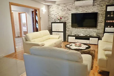 Wohnung in Rovanjska in Strandnהhe