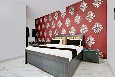 Super Hotel O Nehru Nagar  autobus
