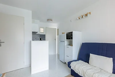 Apartment in Agde with heated pool