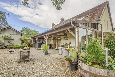 Antikes Ferienhaus mit privatem Pool