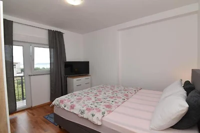 Sweet Apartment Rita - One Bedroom Apartment ...
