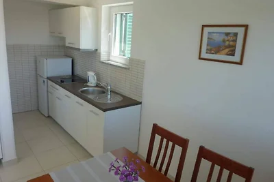 Apartments Mlikota - One Bedroom Apartment wi...