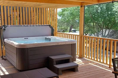 Tasha Premium Mobile Home with Terrace and Ho...