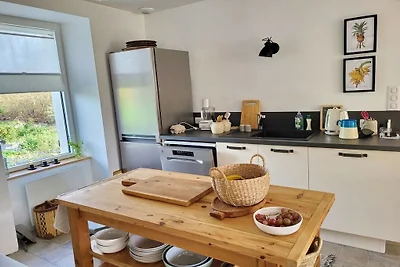 Ferienhaus in Plouhinec mit Terrasse