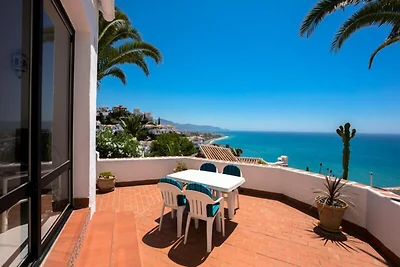 Wohnung in Nerja mit Meerblick & Spa