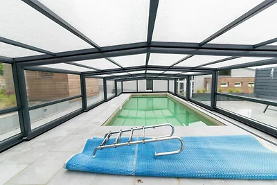 Ferienwohnung auf dem Bauernhof mit Innenpool