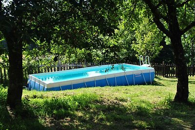 Ruhiges Chalet mit privatem Pool