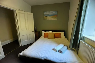 Belvilla Russel Court Hotel | Standard Triple