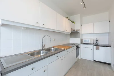 Schönes 1-Zimmer Apartment mit Meerblick