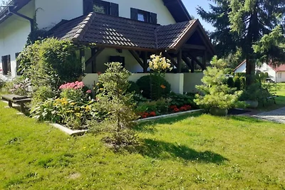 Große Ferienvilla mit privatem Garten
