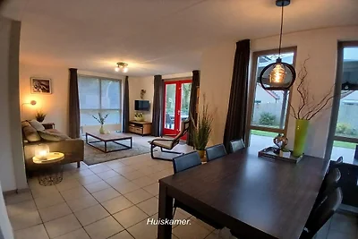 Villa für 6 Personen mit umzäuntem Garten