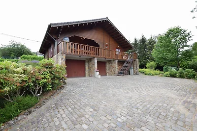 Geräumiges Chalet in Durbuy mit Garten
