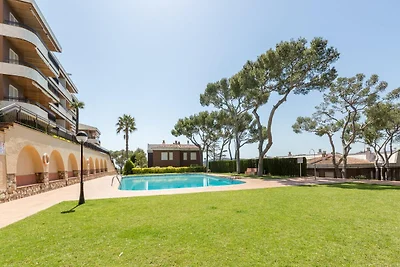 4-bedroom apartment with sea views