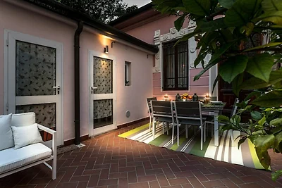 Villa in Strandnähe in Viareggio