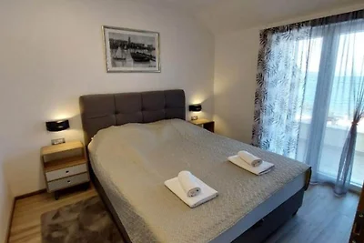 Villa Tamaris - Two Bedroom Holiday Home with...