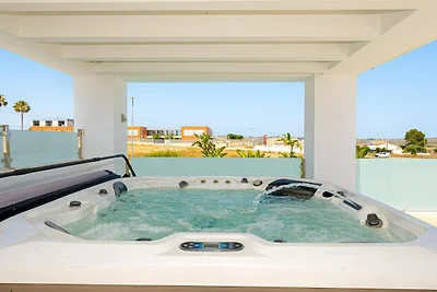 Stilvolle Villa mit Seeblick