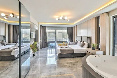 Villa in Fethiye met zwembad