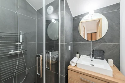 Wohnung in Éclose mit Zugang zur Skipiste