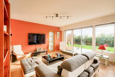 Apartment in Plonéour-Lanvern mit Pool