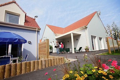 Vakantiehuis met bad, aan Normandische kust