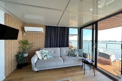 Hausboot in Łazy am Ostsee und Jamno-See