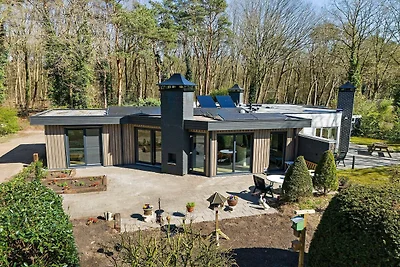 Luxuriöses Ferienhaus mitten in der Natur