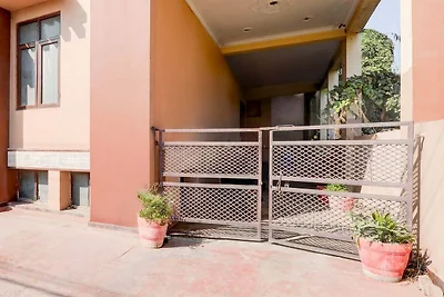 Super Hotel O Sharda Nagar Lucknow