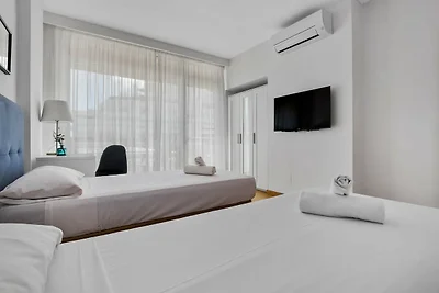 Appartamento vicino a Bajondillo Seabeach