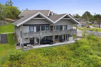 5 Sterne Ferienhaus in UDDEVALLA