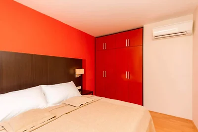Marina Portorož Family Friendly Apartment 3 -...