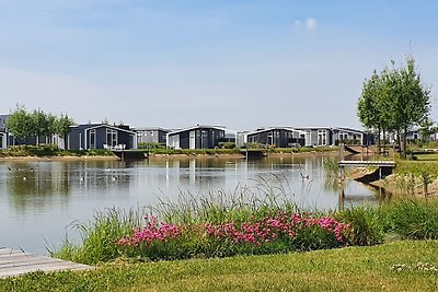 Schönes Chalet mit freiem Blick in Zeeland